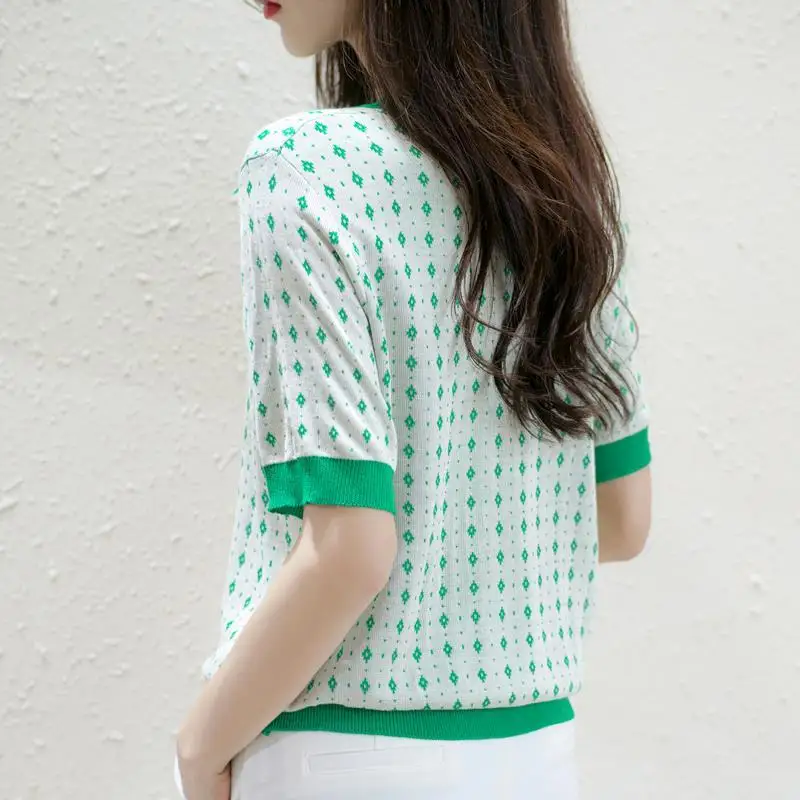 

Early autumn new ice silk jacket knitted short sleeve loose Joker thin T-shirt women