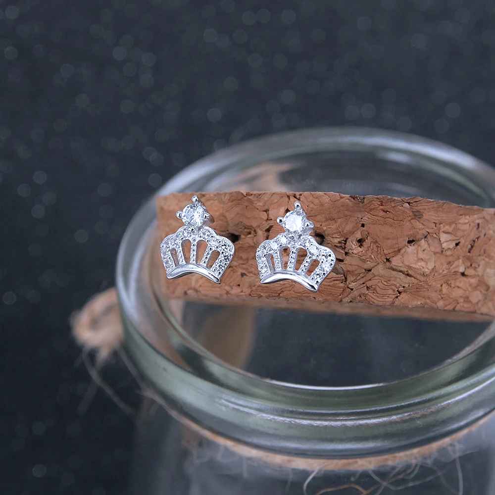 

925 Sterling Silver Ear Studs Crown Princess Earring Zircon Crystal Crown Studs Earring for Girls Women Cute Princess Earrings
