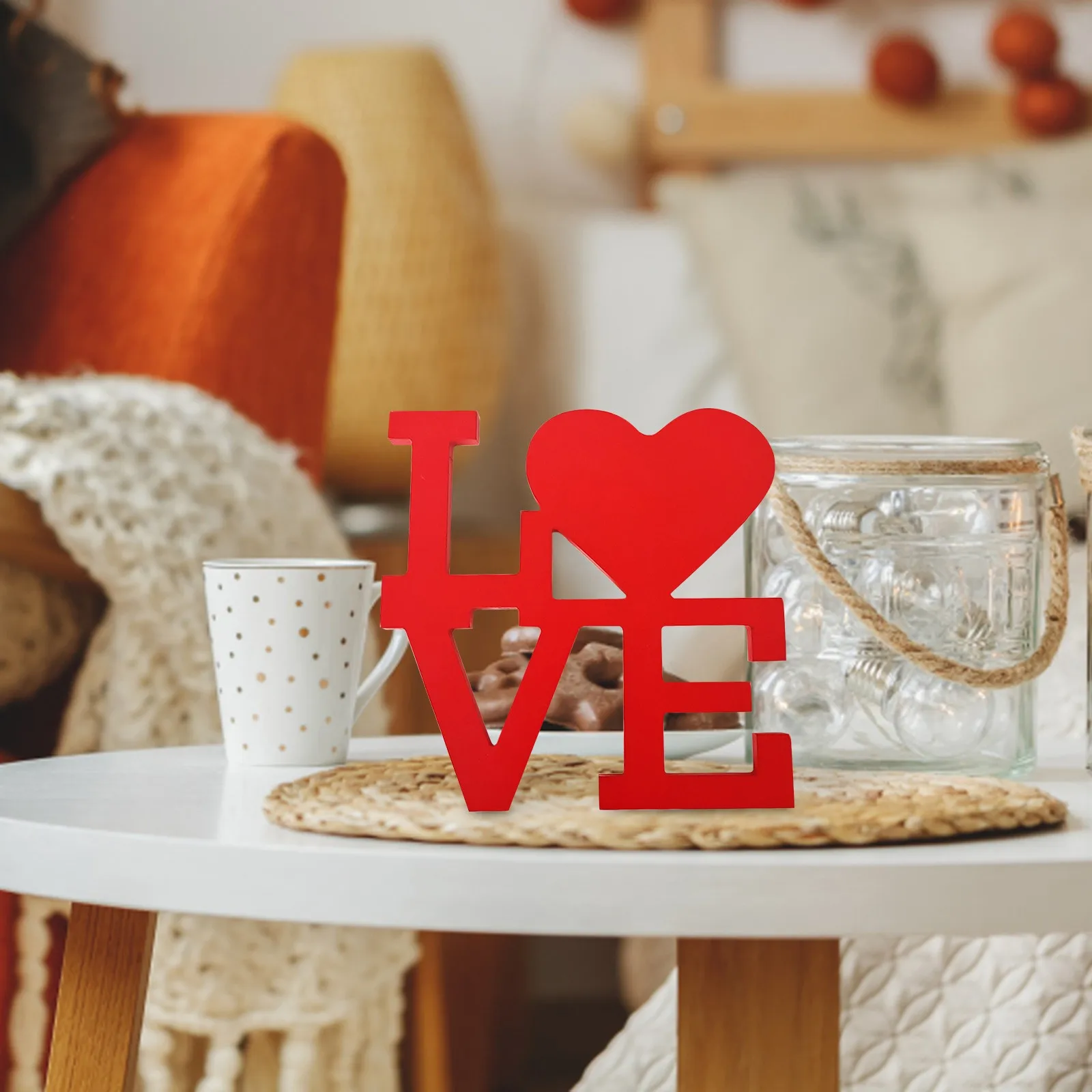 Деревянные фигурки с надписью Love Настольная отдельно стоящая вывеска