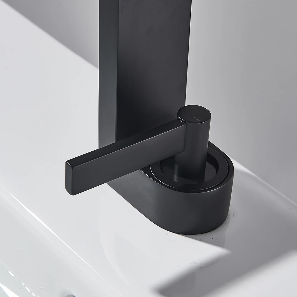 Смесители для умывальника латунный кран белого/черного цвета с квадратным