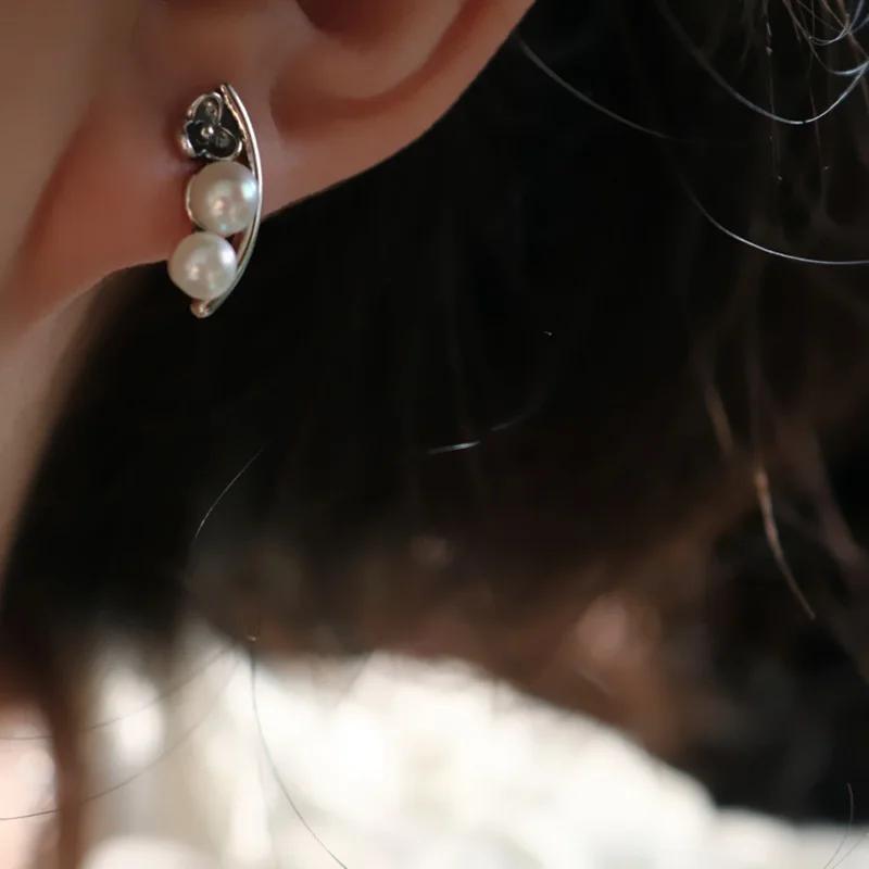 

BALMORA Authentic 925 Sterling Silver Simulated Pearl Flower Stud Earrings for Women Lover Gift Silver Earrings Jewelry