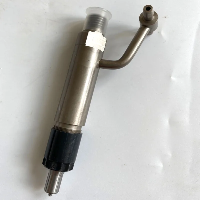 

Injector 729004-53101 729246-53101 for Yanmar 4TNV88 Engine Hitachi ZX40U-2 ZX50U-2 ZX40U-3 ZX48U-3 ZX50U-3 ZX50UNA-3 ZX52U-3