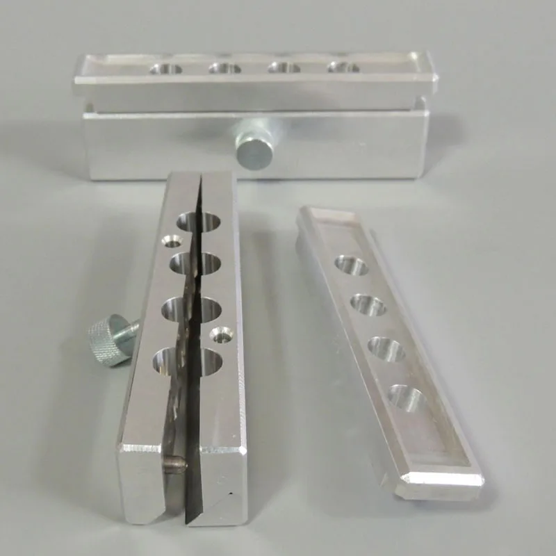 4 полости Алюминий губной помады четыре прессформы 12 1 мм 7 может выполненный по