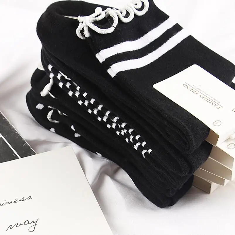 5 Pairs Black White Student Cotton Socks Girls Striped Heart Dot Printed Crew Sock Woman Wrinkled Cuff Cotton Summer Ankle Socks