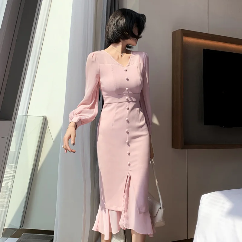 Женское винтажное вечернее платье элегантное шифоновое составного кроя с V