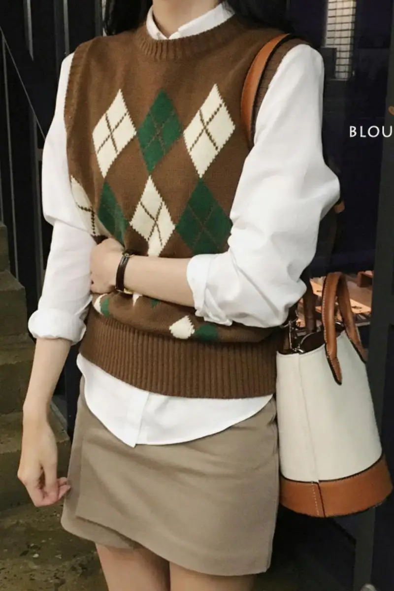 

Korean chic versatile loose Vintage sweater diamond check color matching sweater vest vest