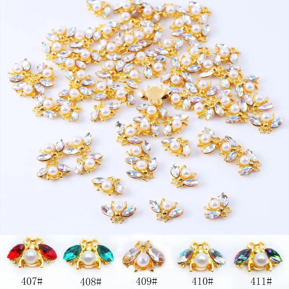 

10Pcs Bee Shape Rhinestone Faux Pearl Inlaid 3D Nail Art Decors Manicure Ornament Golden bee is inlaid with rhinestone and faux
