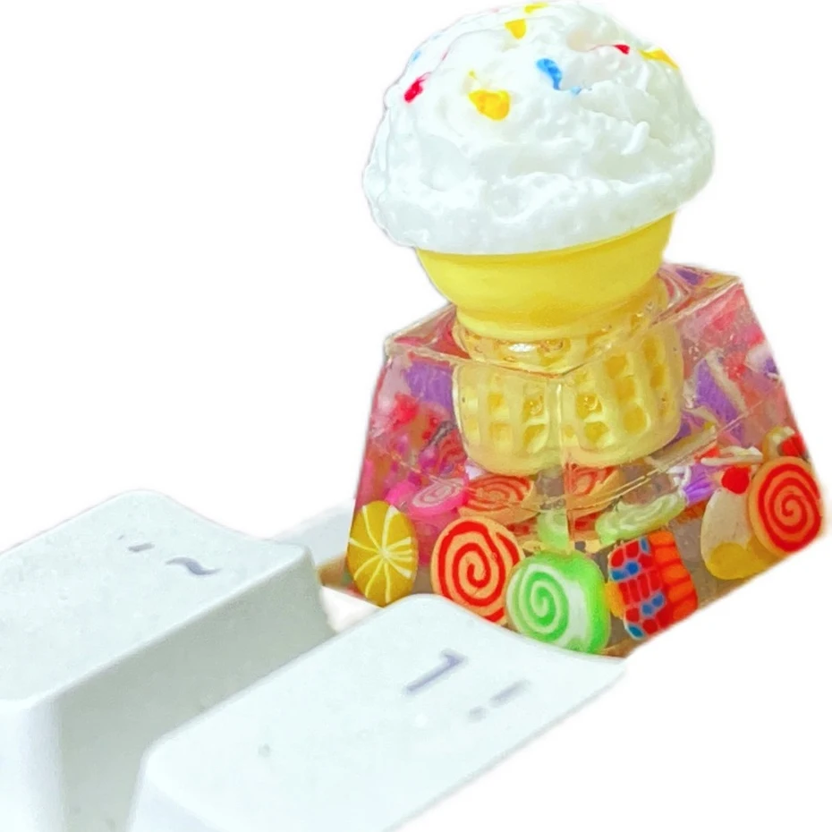 

Resin Keycap Pink Cute Light transmission Ice Cream keycap for mechanical keyboards girl gift R4 Height