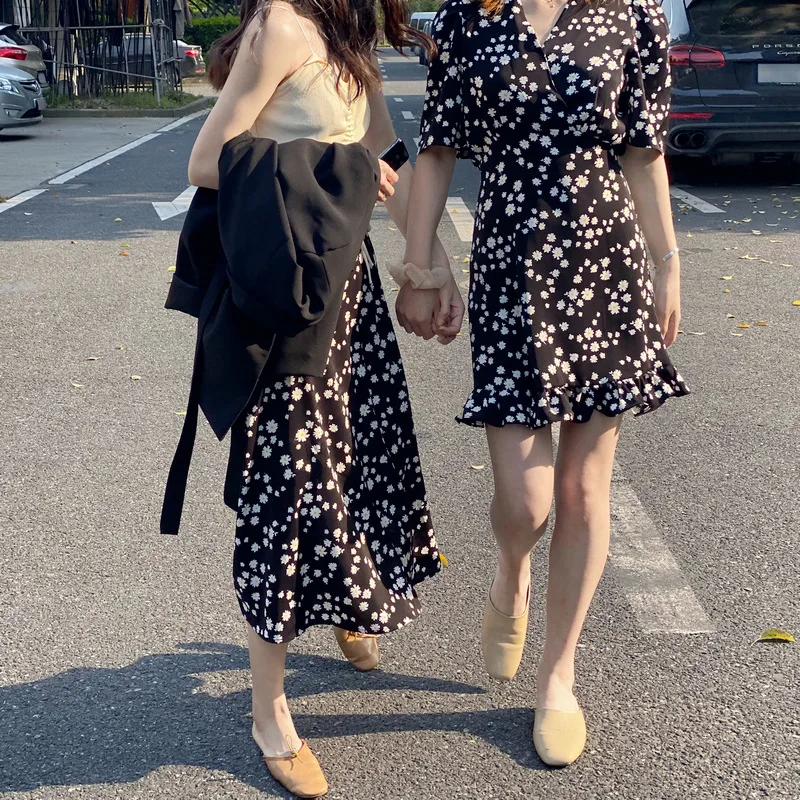 Женская мини-юбка с коротким рукавом до середины икры высокой талией и цветочным