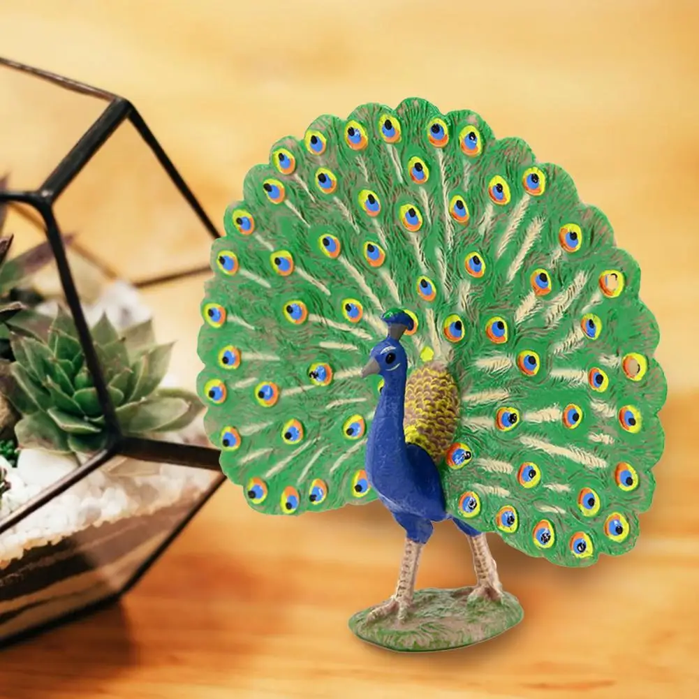 

Lovely Peacock Figurine Professional Painted Craft Wear-resistant Multifunctional Realistic Peacock Model Figure for Decoration