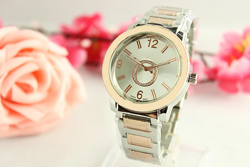 

RLLEN Stainless Steel Men Women Couples Quartz Watches Fashion Luxury Jewelry Gift Exquisite Retro Original Copy Jewelry
