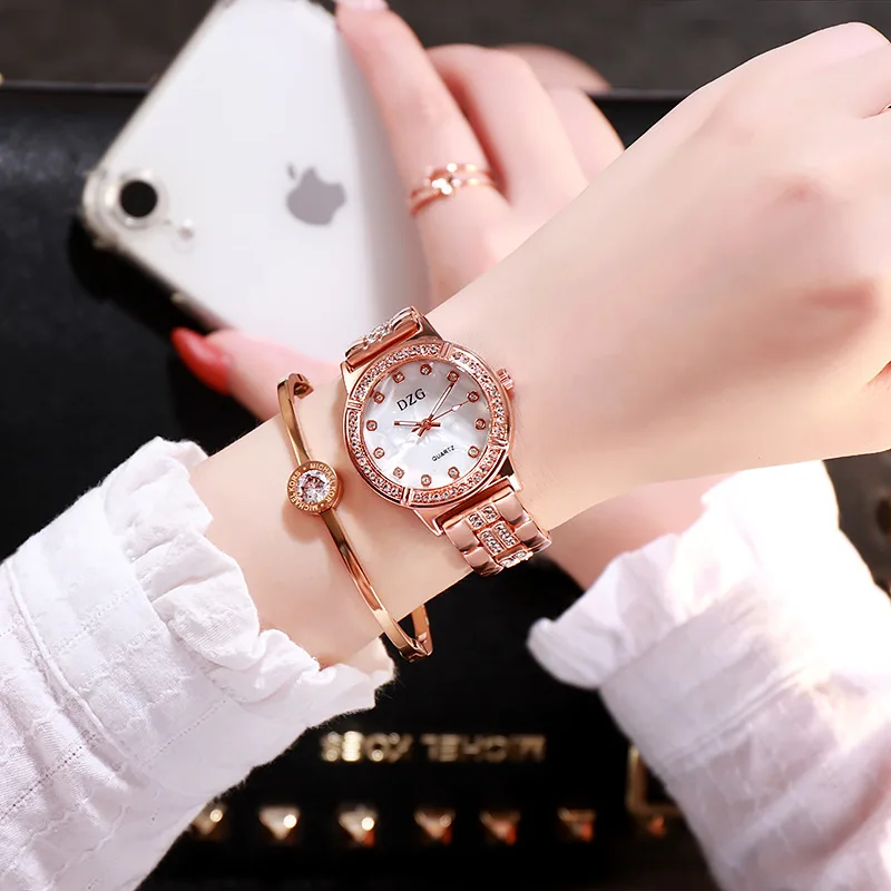 

100pcs/lot gold quartz watch fashion casual suit steel band watch rhinestone shell watch ladies watch