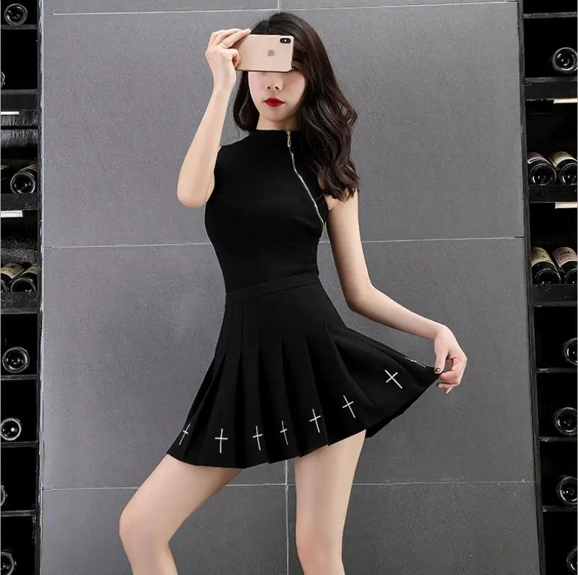 Summer pleated women streetwear wild black skirts gothic A-line embroidery mini skirt