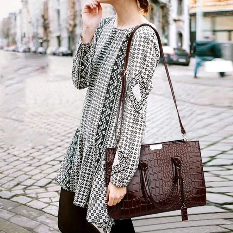 

Luxury Handbags Alligator Designer PU Patent Leather Crossbody Bag For Women Tote Retro Ladies 2020 Messegner Shoulder Bag Bolsa