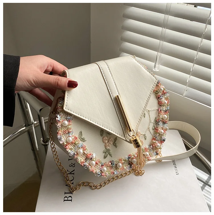 

Fresh Sweet 2021 Spring and Summer New Lace Chain Women's Designer Bag Crossbody Bags for Women