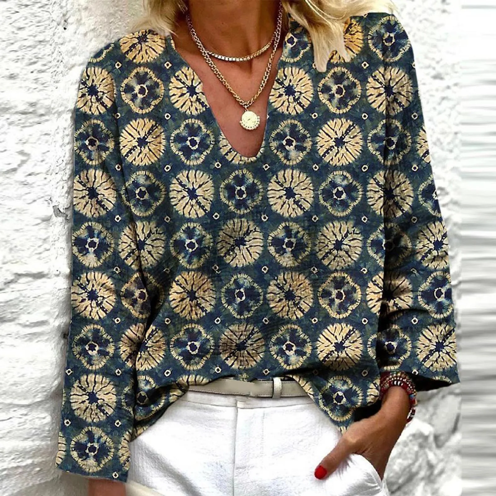 

Vintage Printed T-Shirts 2021 New Women's V-neck Personalized Loose Long Sleeve Top Blouse Clouthes Street Shirt Топ Женский