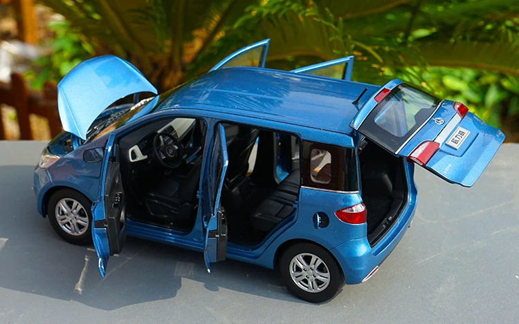 Масштаб 1:18 оригинальный Changan Oulove литый под давлением синий фургон модель