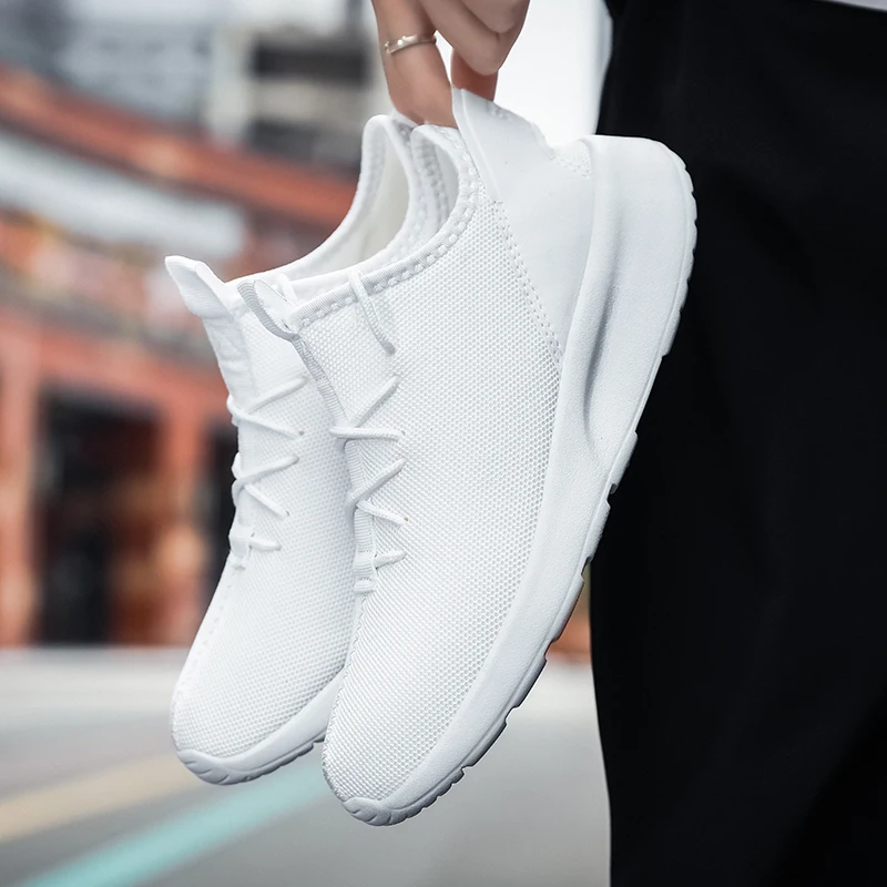

2021 Spring Summer Outdoor Men Casual Shoes Lace Up Lightweight Comfortable Breathable Walking Sneakers for Men