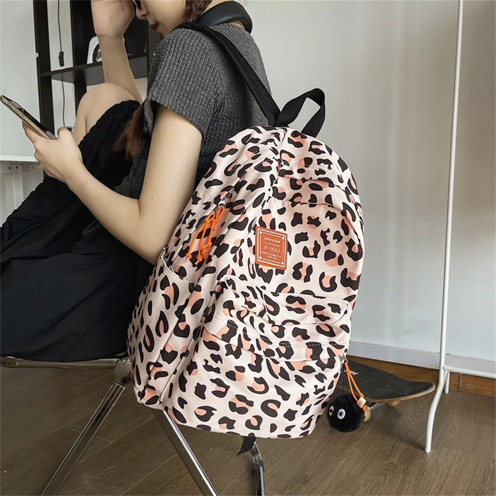 Рюкзак нейлоновый женский, водонепроницаемый, с леопардовым принтом, большой емкости, дорожная сумка для девушки