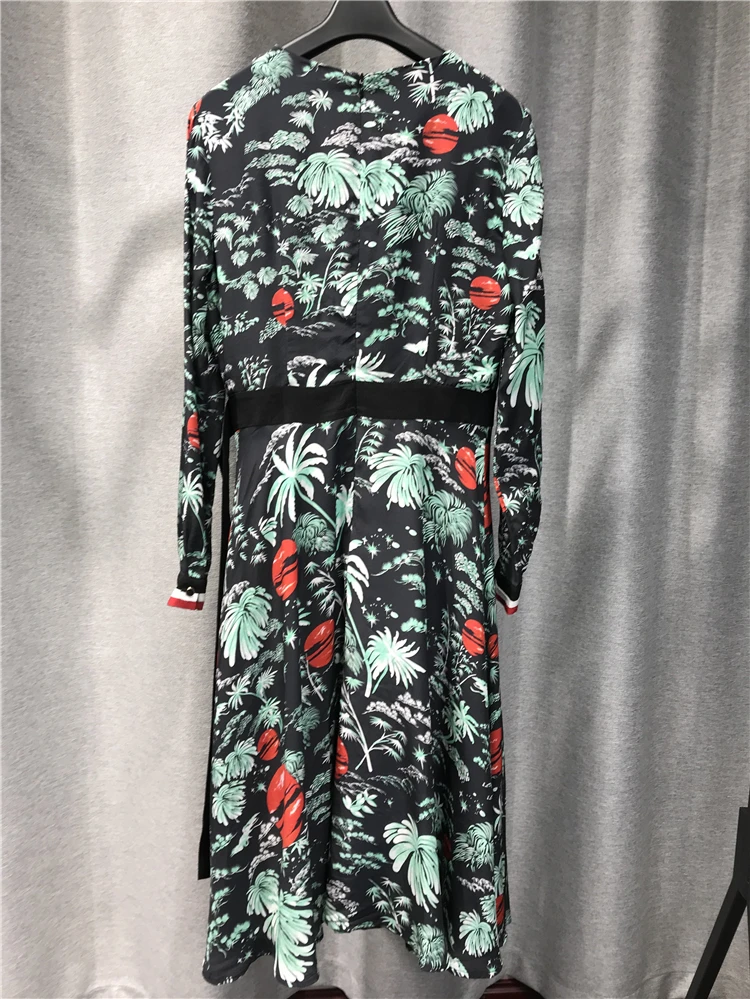 

Women Dress New Summer Products Fashion Silk V-Neck Long Sleeve Mid Length Pullover Skirt Waist Girdle Threaded Cuff Neckline