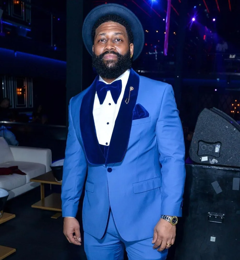 

2021 Hot Blue Men Blazer 2 Piece Groom Tuxedos For Wedding Formal Prom Suit (Jacket+Pants) Chic Streetwear Single Breasted