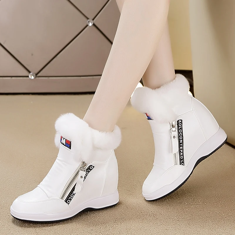 

Short Plush Snow Sneakers Women Platform Shoes Winter Autumn Wedge Platform Sneakers Fashion Warm Side Zipper High Top Shoes