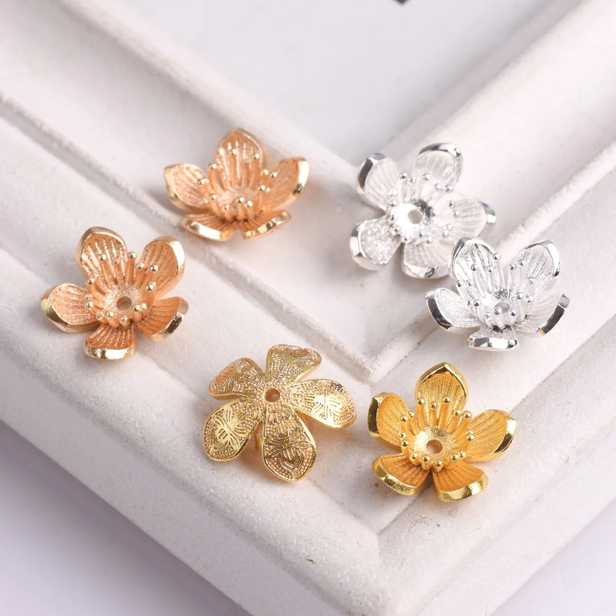 

2pcs Floral Stamen Pistil 15mm Plated Gold Color Silver Color Copper Metal Loose Beads for Jewelry Making DIY Flower Findings