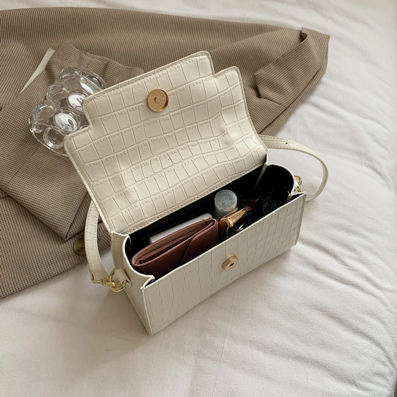 

Women Alligator Pattern Luxury Pu Leather Messenger Bag Solid Color Flap Square Shoulder Bags Female Retro Designer Handbags Sac