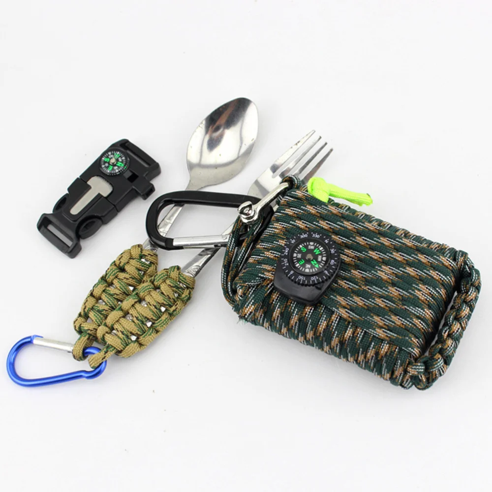 

Emergency Survival Kit 29 in 1 Outdoor Survival Kit First Aid Tools Camping Gear (Green)