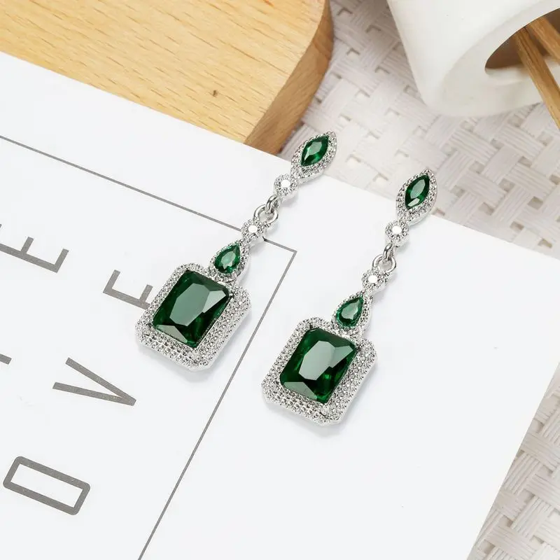 

Classic Dangle Earrings Women Crystal Jewelry Metal New Fashion Pendientes Oorbellen Dark Green Color Long Luxury Brincos Party