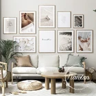 Картина на холсте с изображением женщины, летнего пляжа, океана, пальмового листа, пейзажа, Постер в скандинавском стиле, Настенная картина для декора гостиной