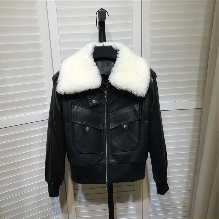 

Куртка женская демисезонная из натуральной овечьей кожи, B635