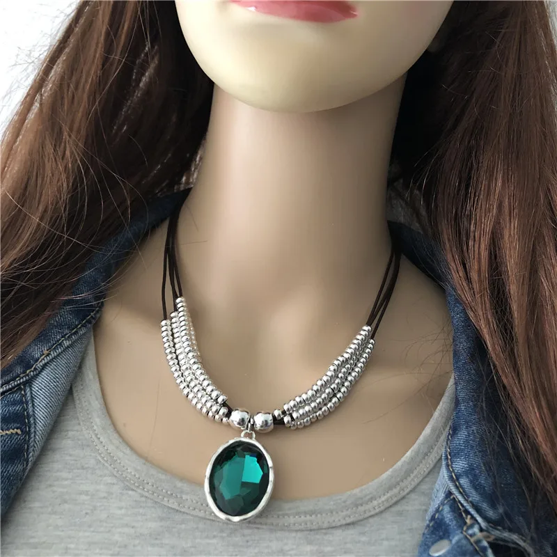 

Anslow Wholesale Brand Fashion Jewelry Vintage Classic Design Short Choker Necklace For Women Best Friend Couple Gift LOW0097AN