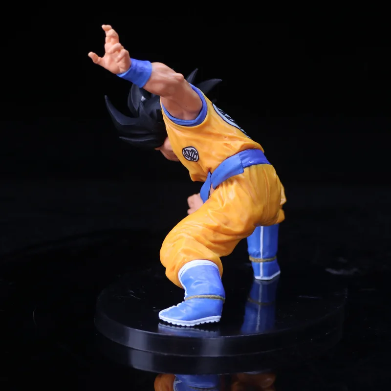 

Anime Action Figure Model Black Hair Goku Ornaments 13.5cm PVC Toys