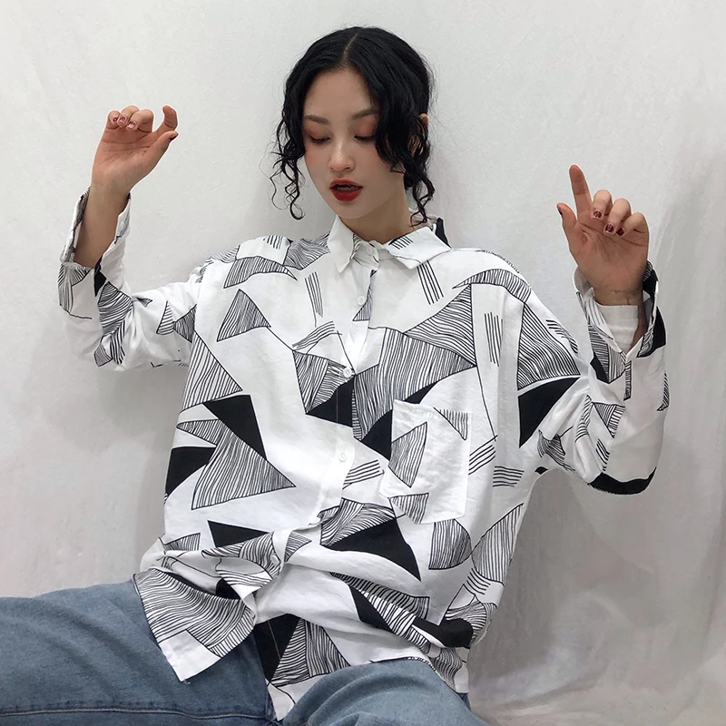 

geometric print vintage style casual womens tops and blouses loose fashion Women's Clothing spring new Korean Shirts long sleeve