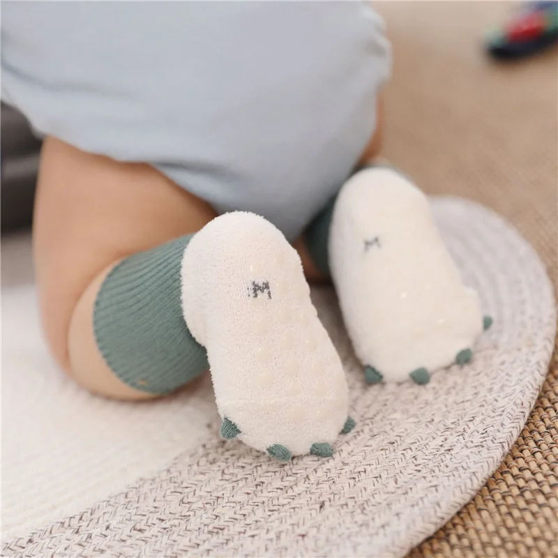 

Warm Fuzzy Socks for Baby with Grippers Cute Dinosaur Claw Shaped Above Ankle Knitted Rib Cuff Fleece Socks for Toddler Socks