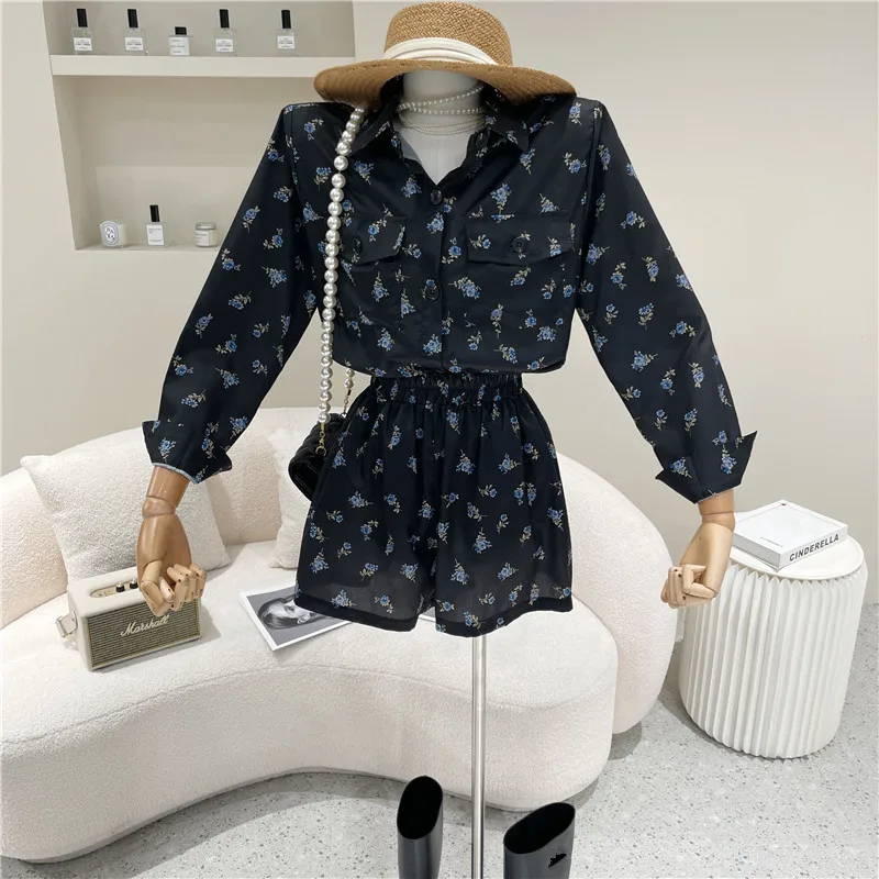 

Women's Clothing Summer 2021 Fashion New floral shirt top Versatile high waist straight wide leg shorts Pants Set
