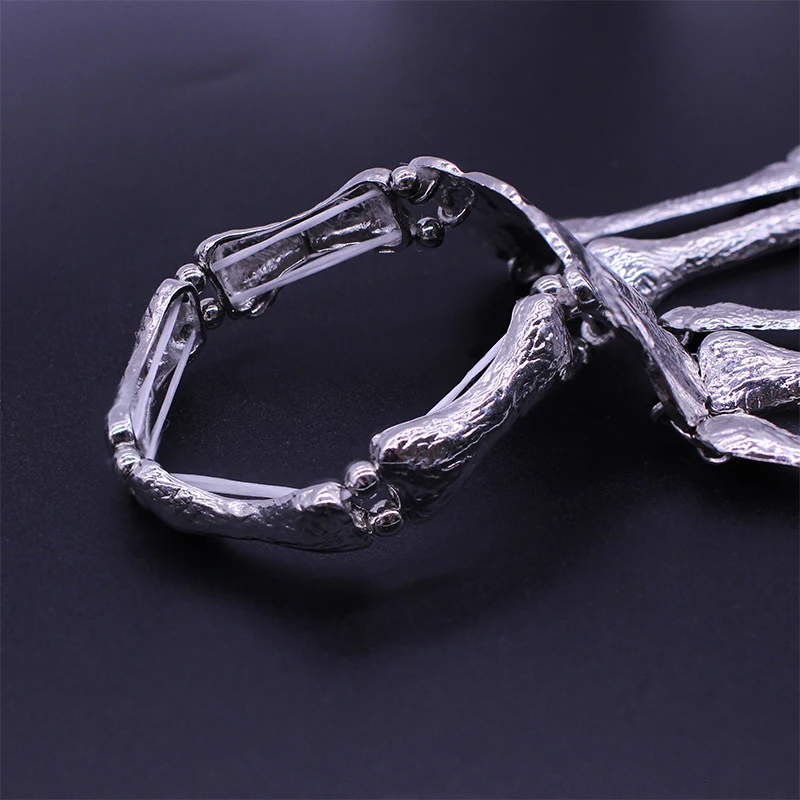 

Nightclub Gothic Punk Skeleton Bone Hand Bangle For Women Accessories Fashion Metal Skull Finger Bracelets Bangles