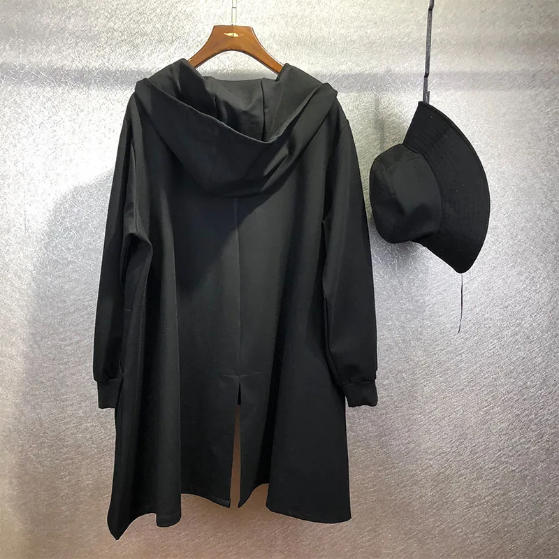 Мужская свободная тонкая ветровка с капюшоном модная дизайнерская