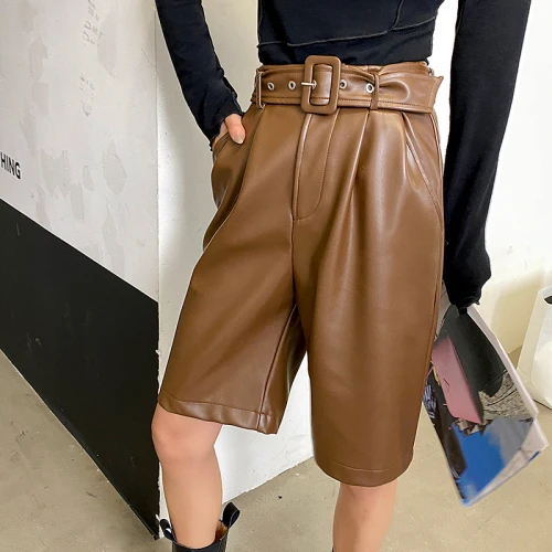 

Шорты женские кожаные с поясом, Короткие свободные штаны из искусственной кожи, в европейском стиле, B33, лето