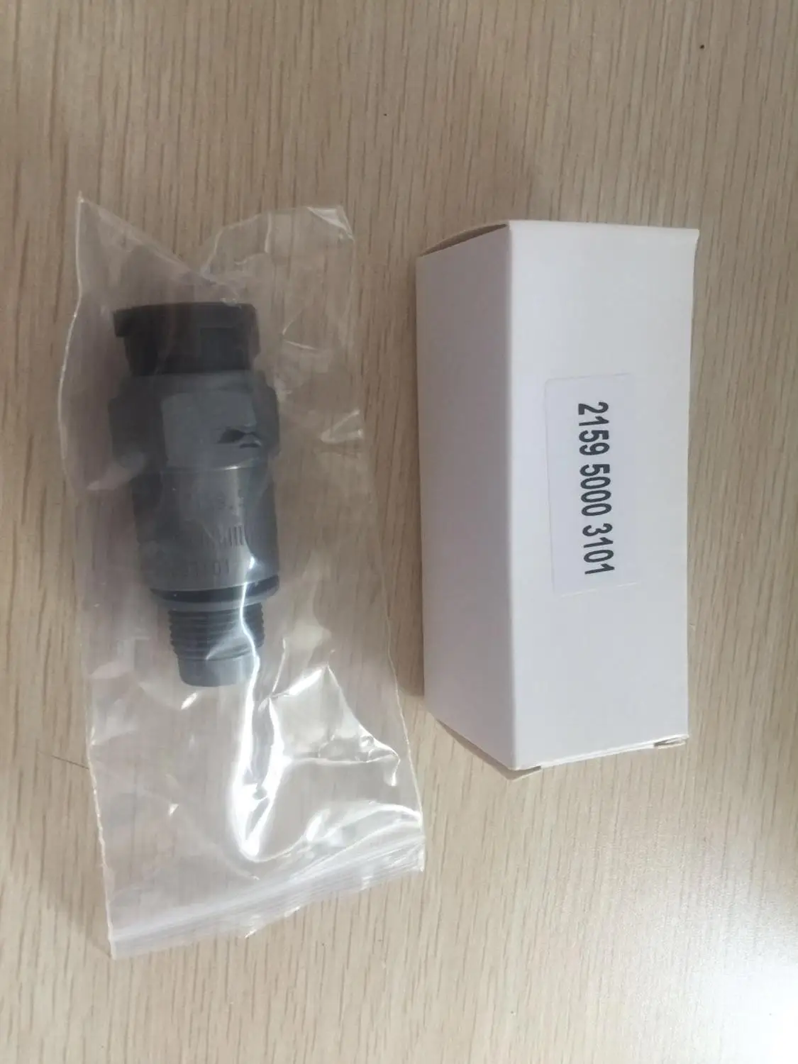 

Speed Odometer Sensor 215950003101