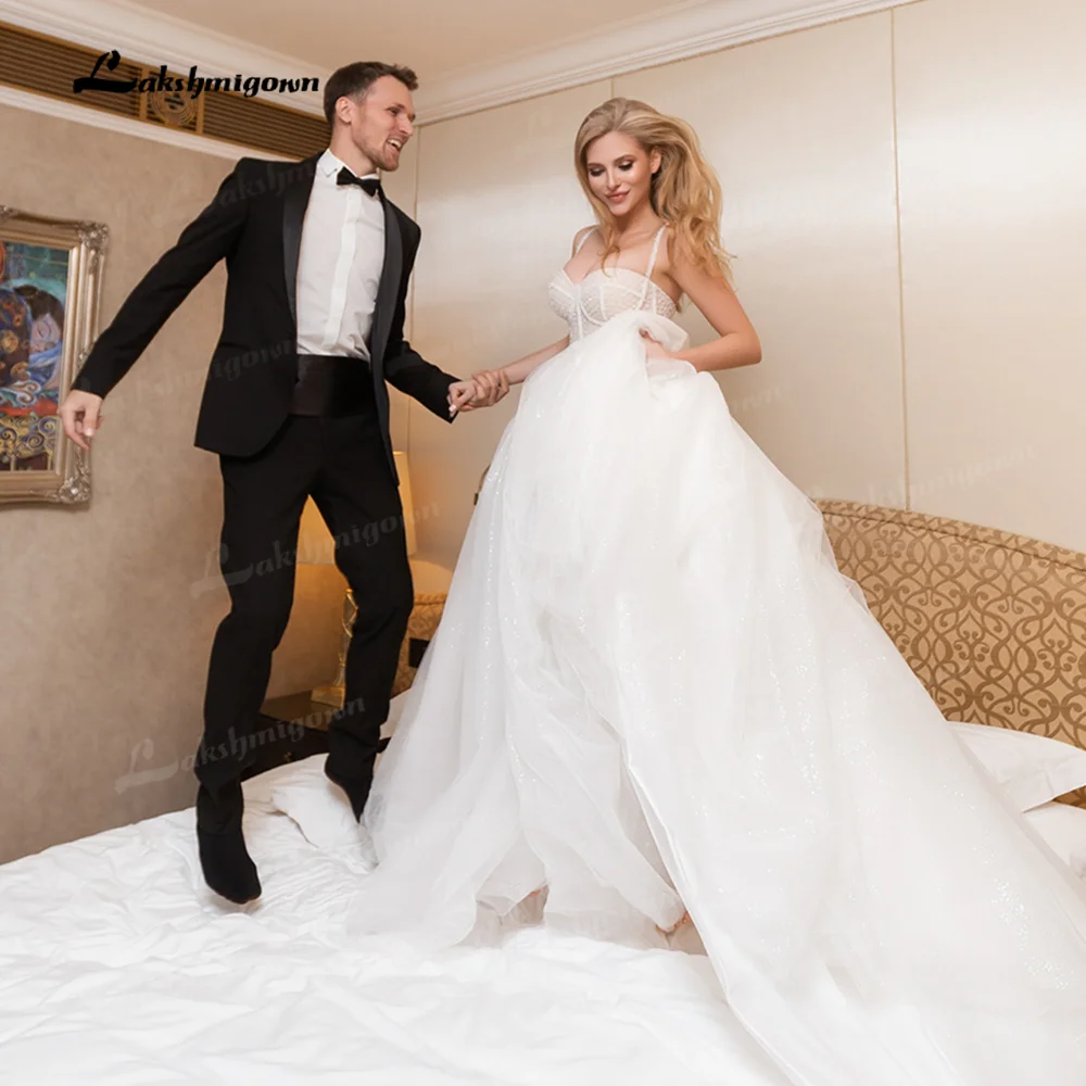 

Sexy Boho Wedding Dresses Spaghetti Straps Detachable Puff Sleeves Beach Bride Dress Princess Wedding Gowns vestido de novia