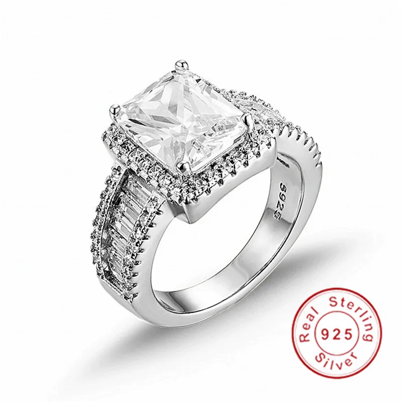 Женское Обручальное кольцо из серебра 925 пробы с искусственным бриллиантом |