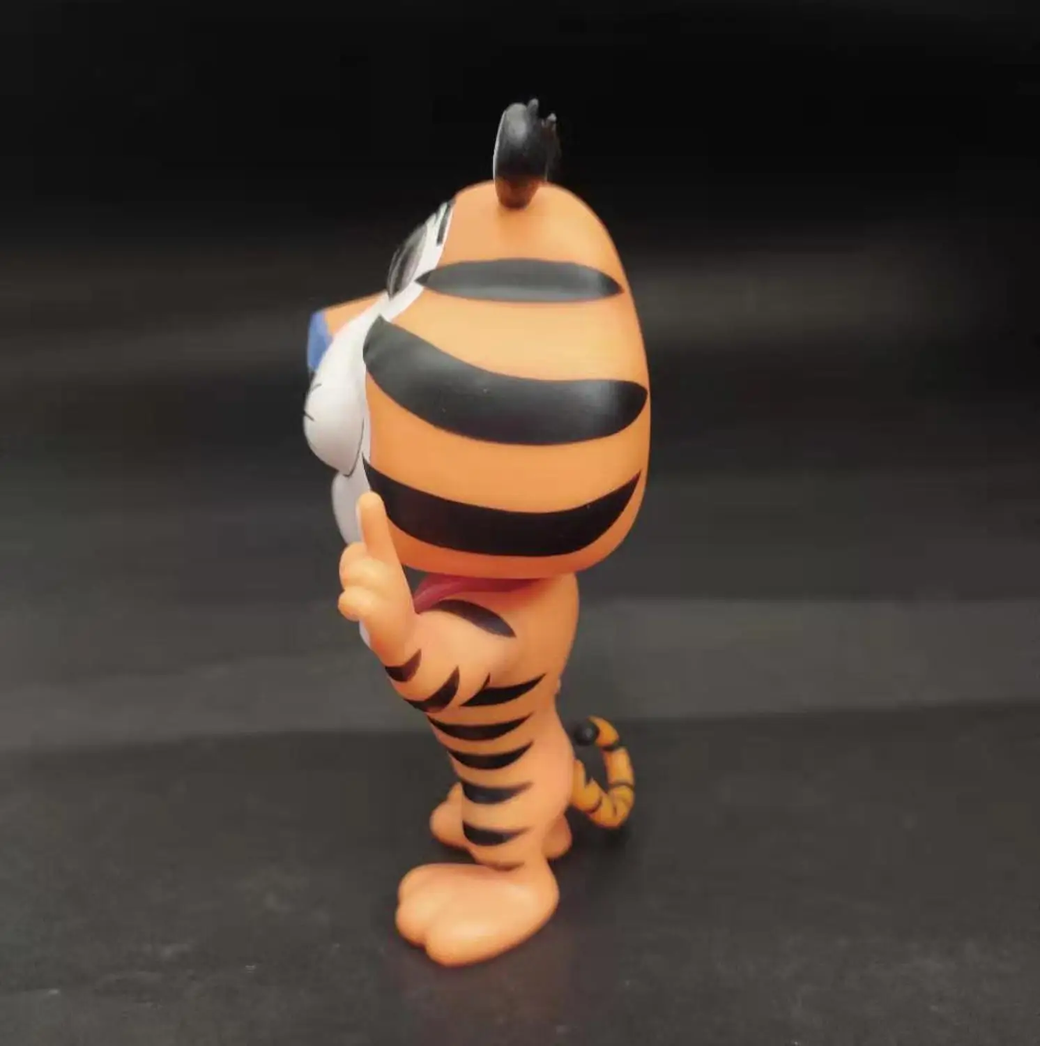 Большая распродажа свободная 4 &quotбез коробки поп-реклама значки Тони тигр