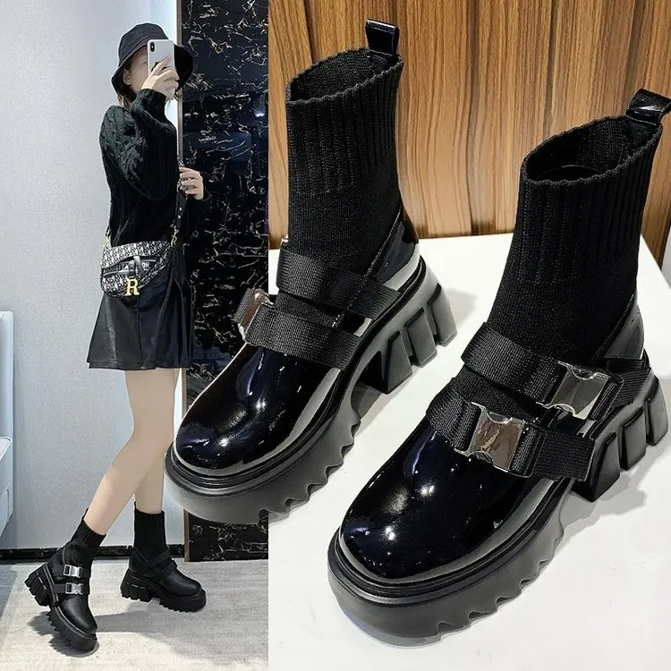 

Metal buckle decoration women's heightened platform high heel boots black patent leather round toe high heel boots winter ladies
