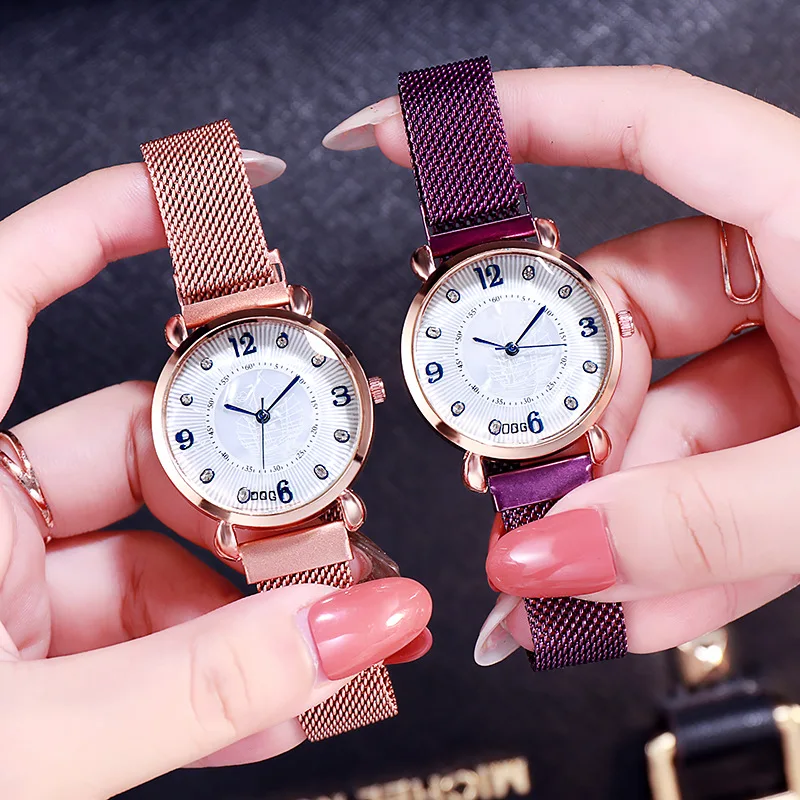 Элегантные женские наручные часы в полоску со стальным плетением и магнитной