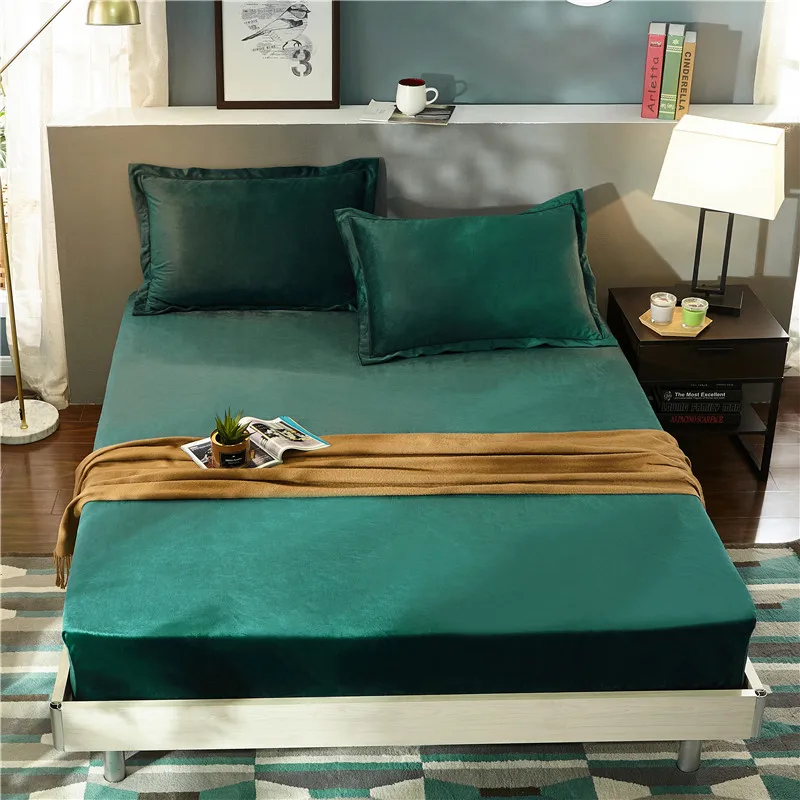 

1Or 3pcs Winter Fitted Sheet Warm Crystal Velvet Solid Grey Red Mattress Cover With Elastic Band Flannel Fleece Bed Linen Blue