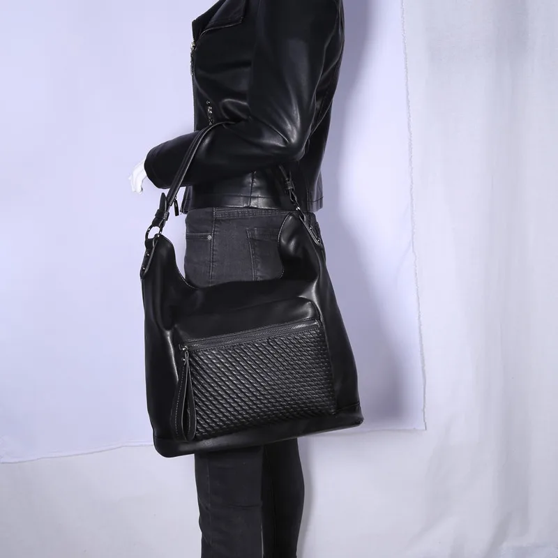 

Angel Kiss Elegant Women Black Color Shoulder Bag KL9282
