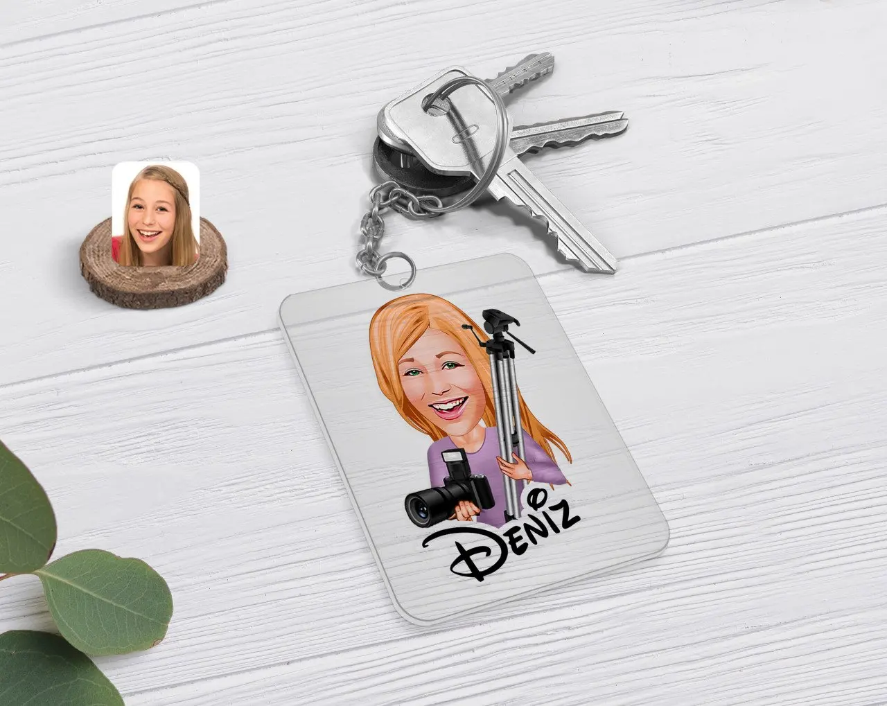 

Personalized Female Photographer Caricature Of Transparent Plexiglass keychain