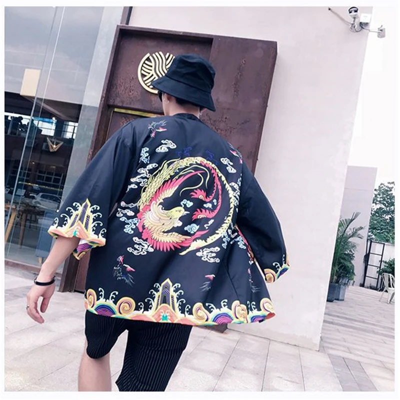 

Классическое японское кимоно yukata, женское и мужское короткое японское кимоно, свободное кимоно, японский принт, черное кимоно